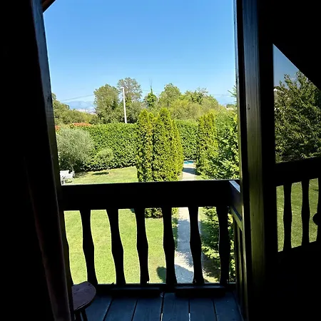 Wooden House - Imanje Terzic Prázdninový dům *