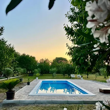 Wooden House - Imanje Terzic * Podgorica