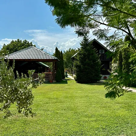 Casa de Férias Wooden House - Imanje Terzic