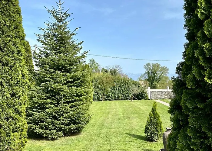 Wooden House - Imanje Terzic * بودغوريتْسا